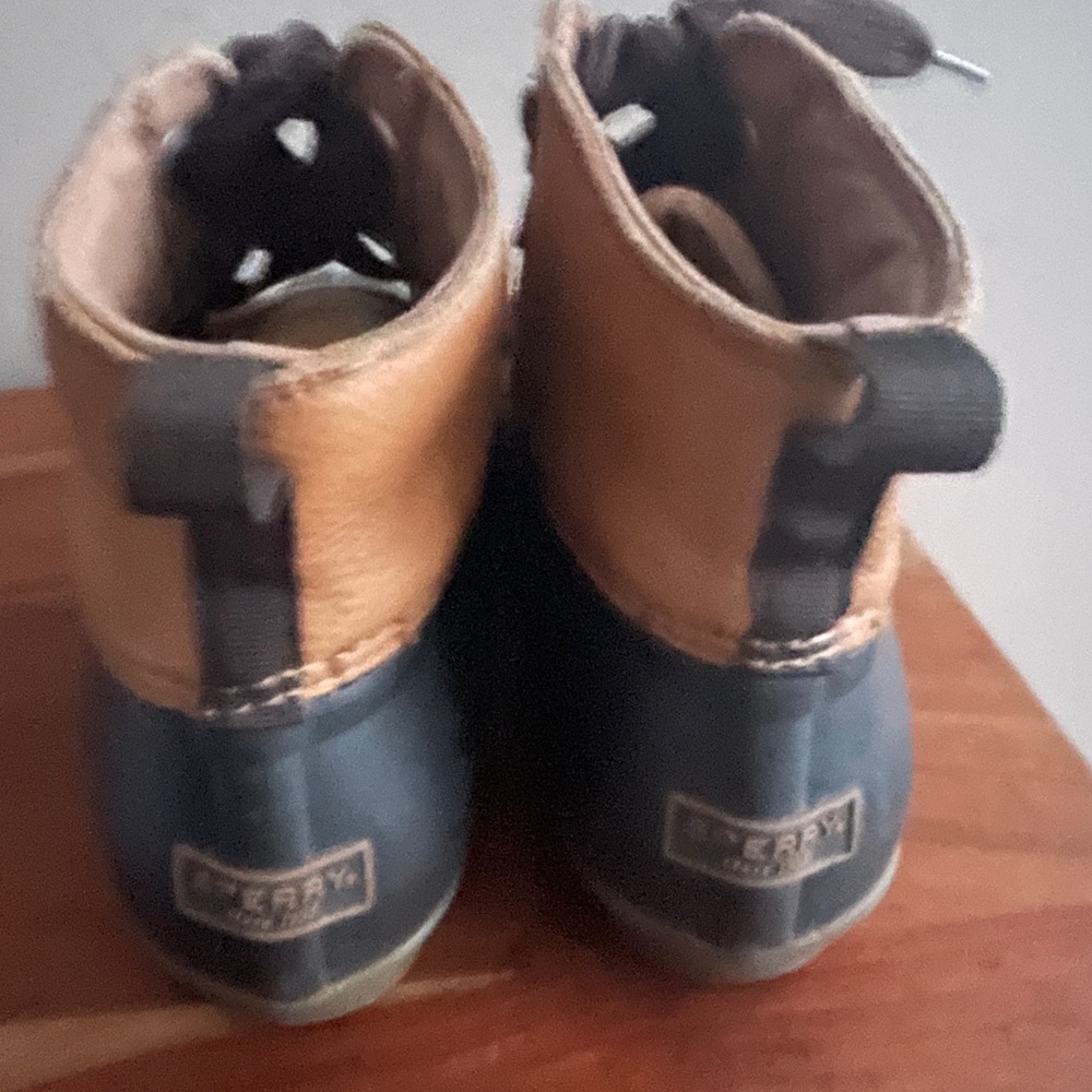 Sperry Duck Boots EUC sz 11